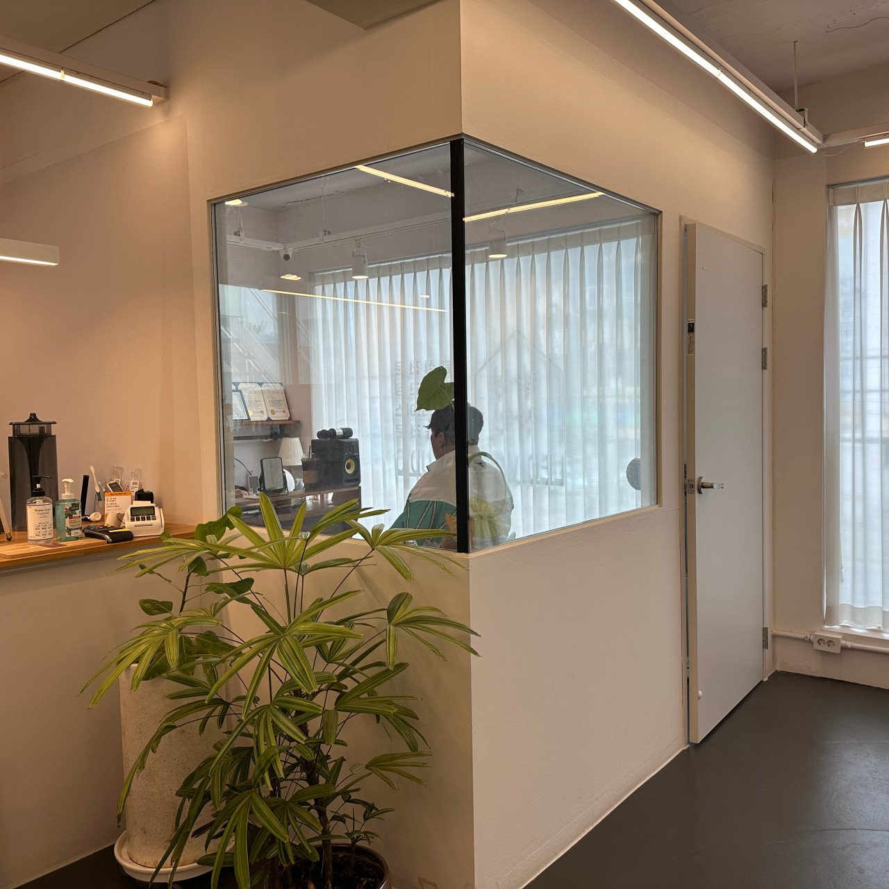 레오보컬스튜디오 내부전경 1